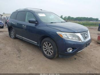  Salvage Nissan Pathfinder