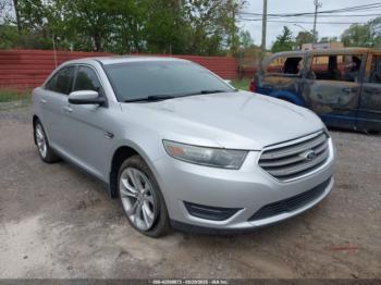  Salvage Ford Taurus