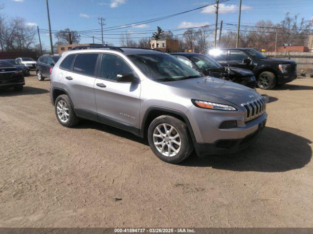  Salvage Jeep Cherokee
