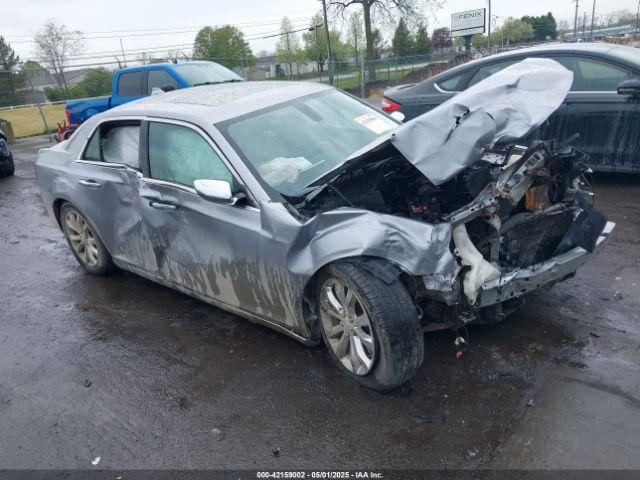  Salvage Chrysler 300c