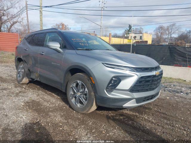  Salvage Chevrolet Blazer
