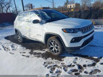  Salvage Jeep Compass