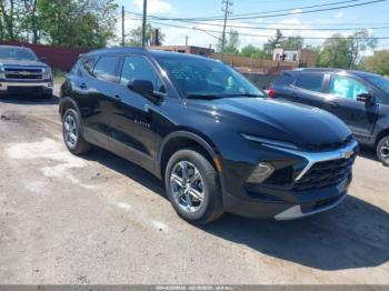  Salvage Chevrolet Blazer