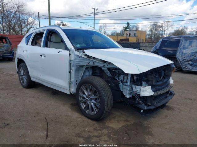  Salvage Mazda Cx