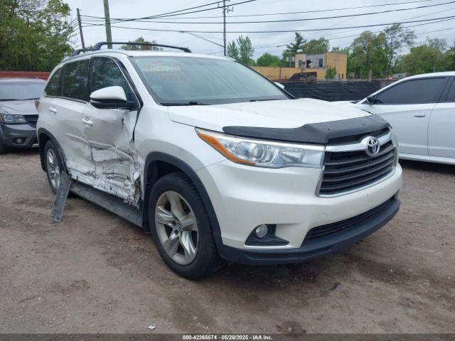  Salvage Toyota Highlander