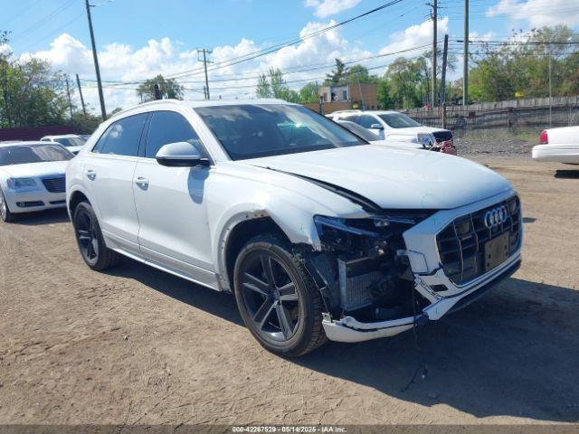  Salvage Audi Q8