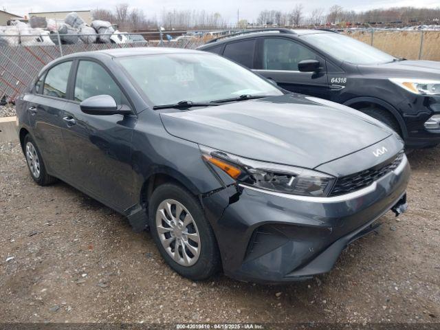  Salvage Kia Forte