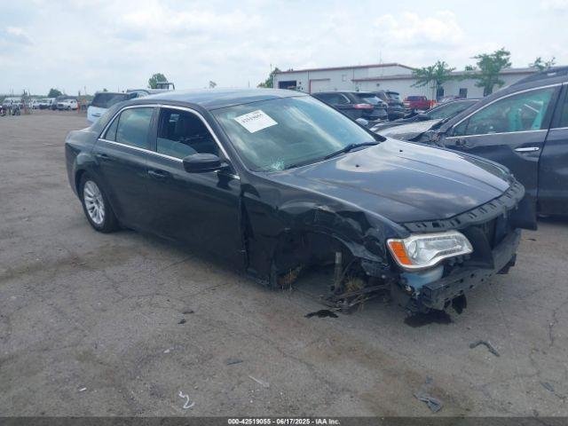  Salvage Chrysler 300