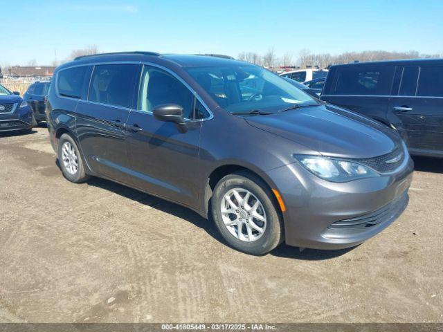  Salvage Chrysler Voyager