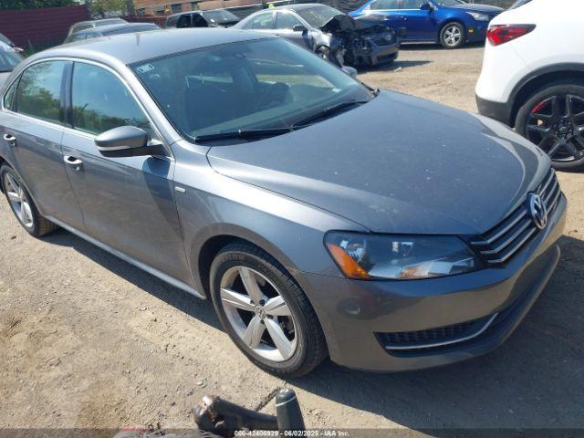  Salvage Volkswagen Passat