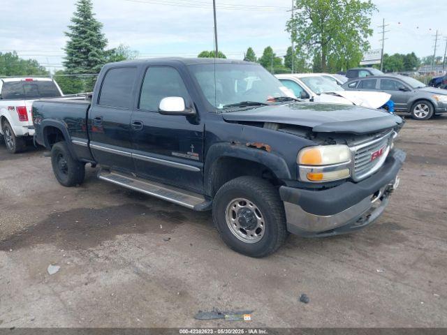  Salvage GMC Sierra 2500