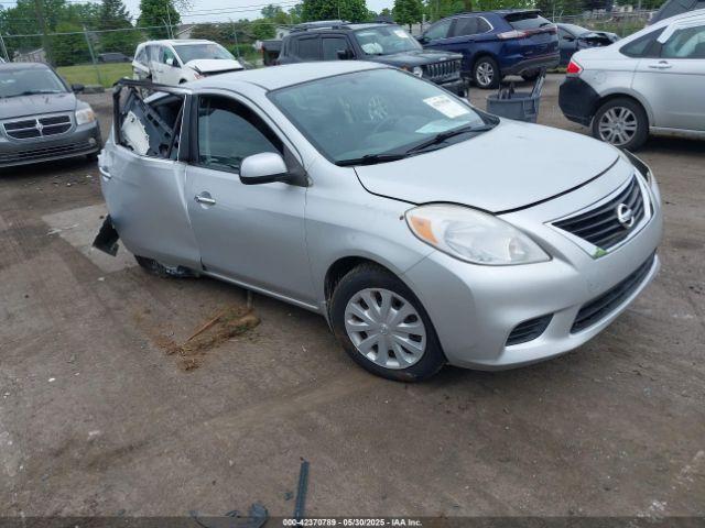  Salvage Nissan Versa