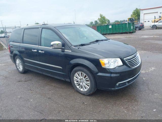  Salvage Chrysler Town & Country