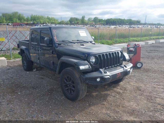  Salvage Jeep Gladiator