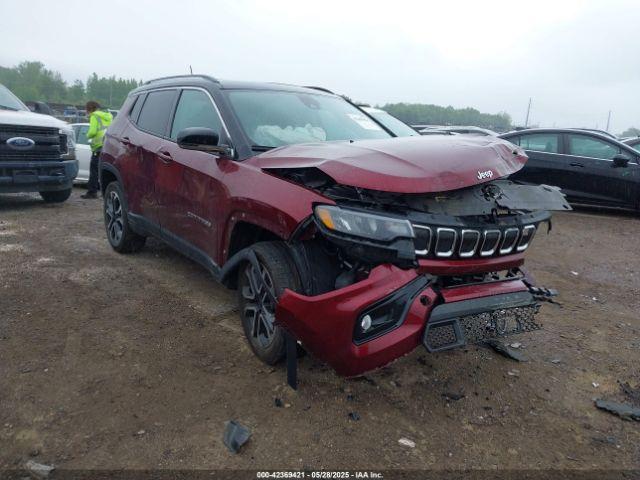  Salvage Jeep Compass