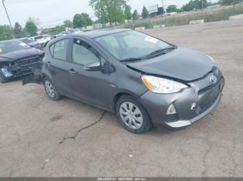  Salvage Toyota Prius c