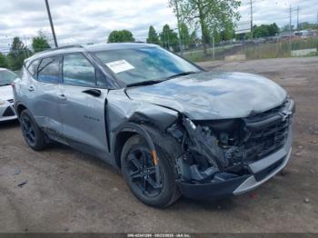  Salvage Chevrolet Blazer