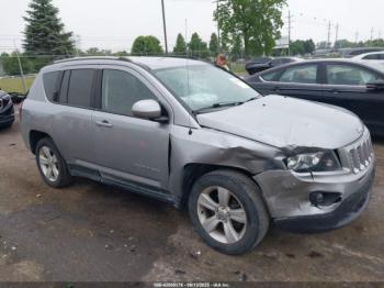  Salvage Jeep Compass