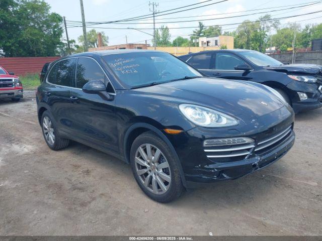  Salvage Porsche Cayenne