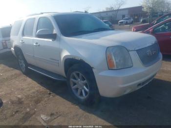  Salvage GMC Yukon