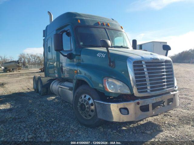  Salvage Freightliner Cascadia 125