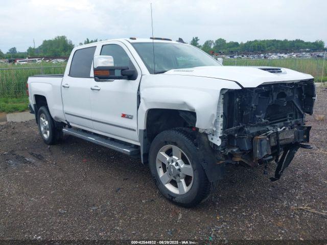  Salvage Chevrolet Silverado 2500