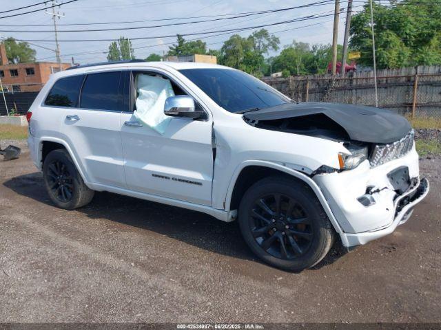  Salvage Jeep Grand Cherokee