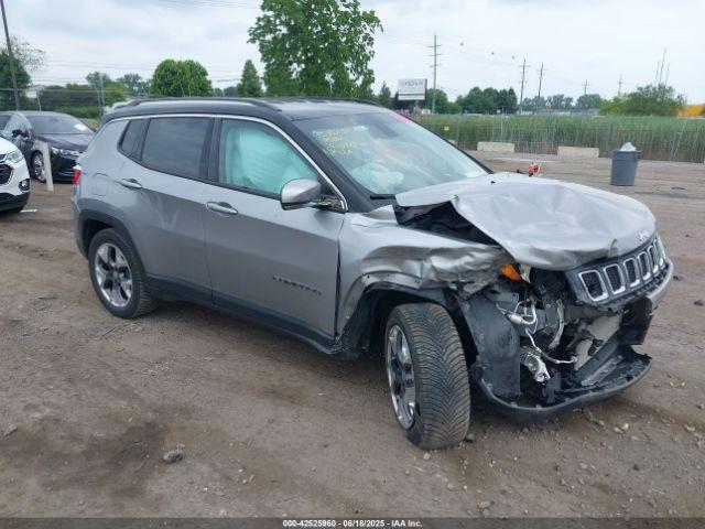  Salvage Jeep Compass