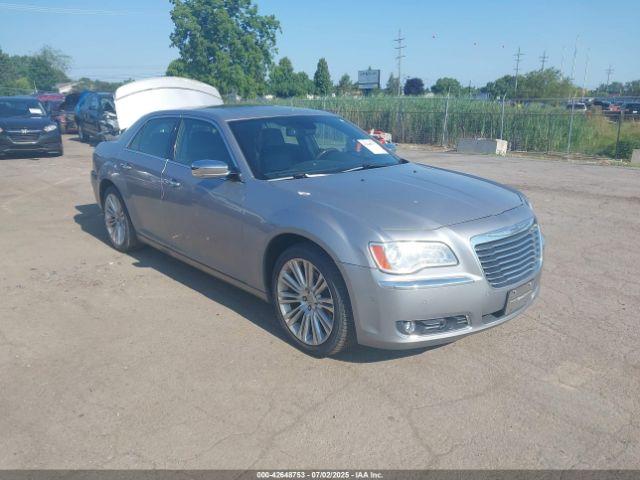  Salvage Chrysler 300