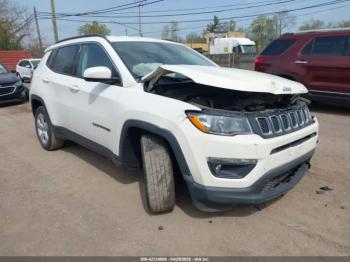  Salvage Jeep Compass