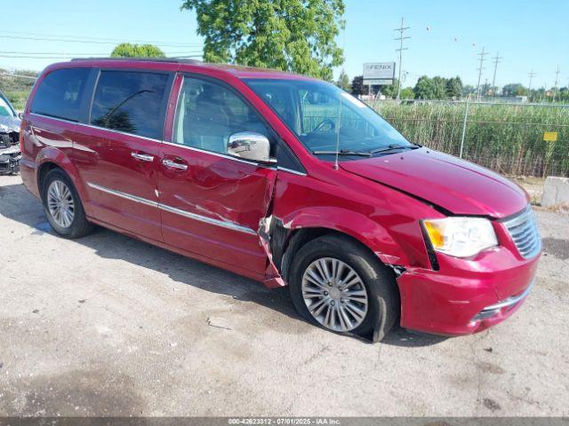  Salvage Chrysler Town & Country