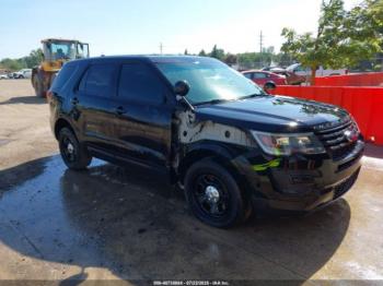  Salvage Ford Utility Police Intercepto