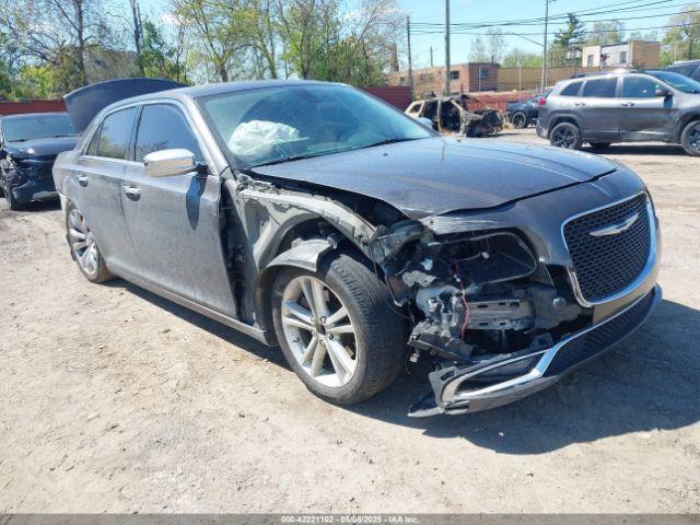  Salvage Chrysler 300c