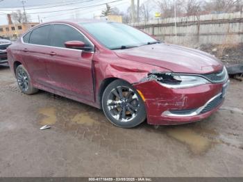  Salvage Chrysler 200