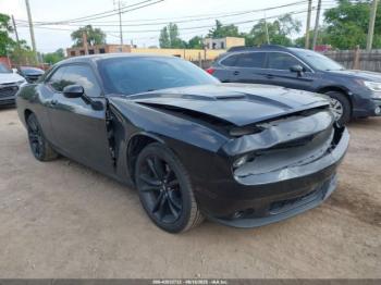  Salvage Dodge Challenger