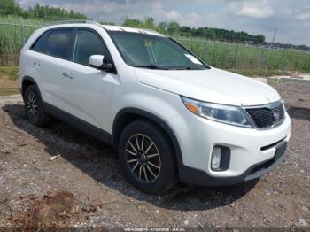  Salvage Kia Sorento