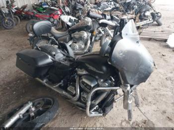  Salvage Harley-Davidson Flhx