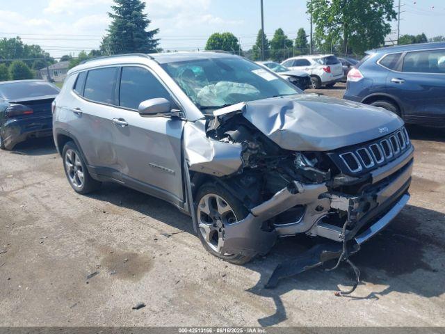  Salvage Jeep Compass