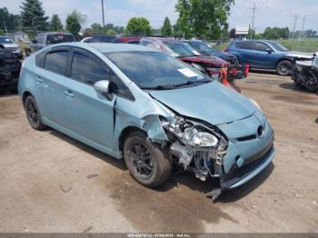  Salvage Toyota Prius