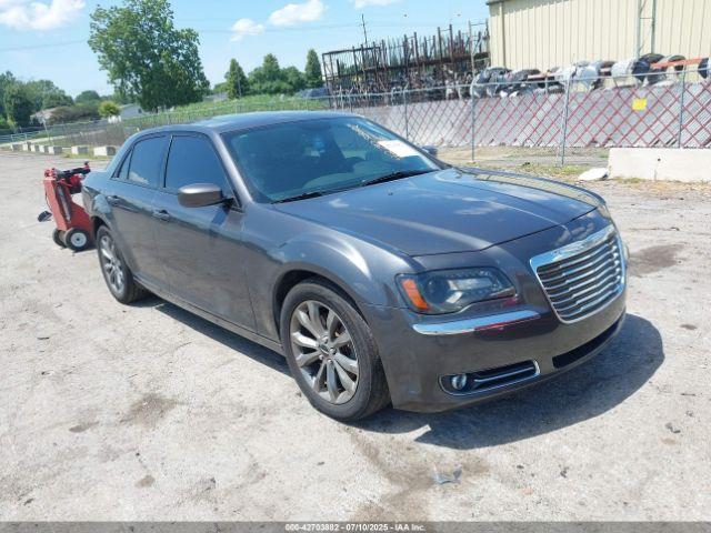  Salvage Chrysler 300