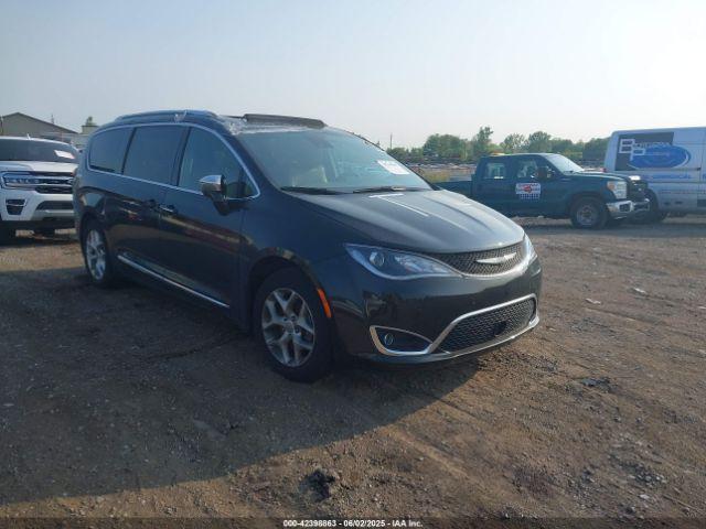  Salvage Chrysler Pacifica