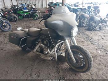  Salvage Harley-Davidson Flht