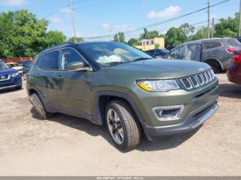  Salvage Jeep Compass