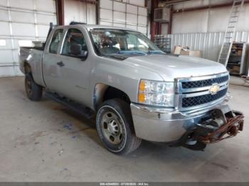  Salvage Chevrolet Silverado 2500