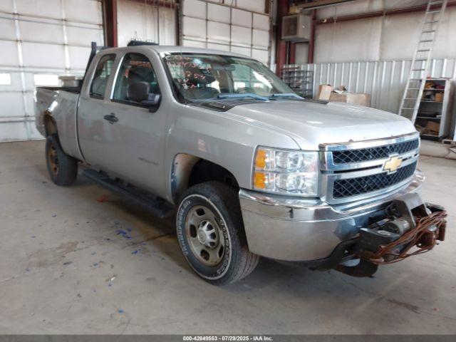  Salvage Chevrolet Silverado 2500