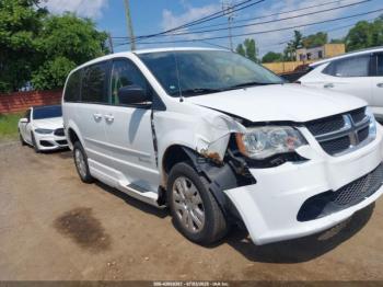  Salvage Dodge Grand Caravan