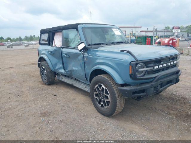  Salvage Ford Bronco