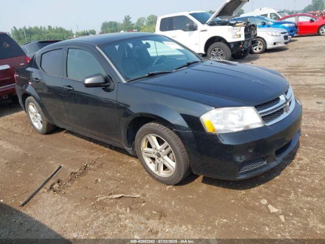  Salvage Dodge Avenger