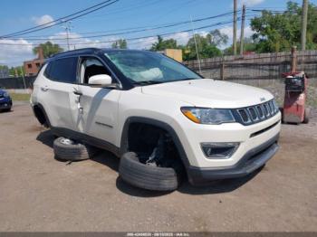  Salvage Jeep Compass