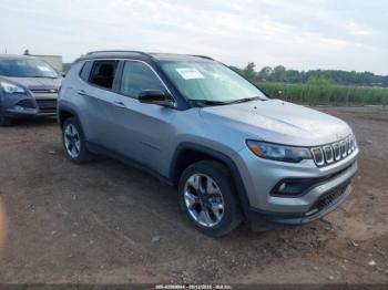  Salvage Jeep Compass